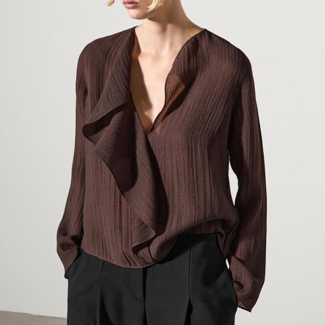 Ruffle Vneck draped blouse　V3080