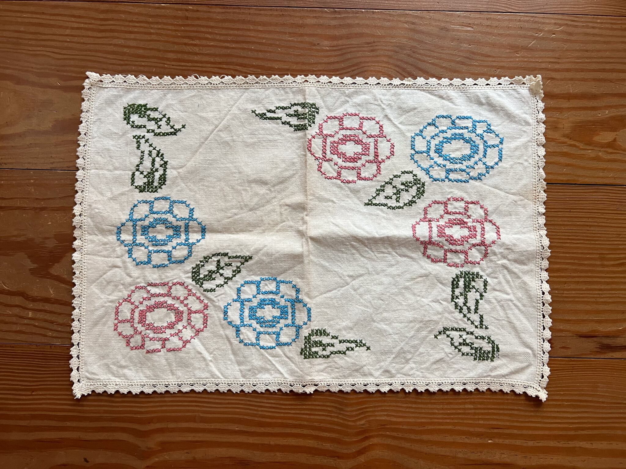 フランスアンティークリネンの刺繍クロス *フレンチアンティーク