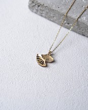 寄り添い -銀杏-　necklace