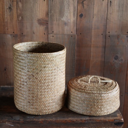 Lidded Woven Basket M / Chiang Mai, Thailand