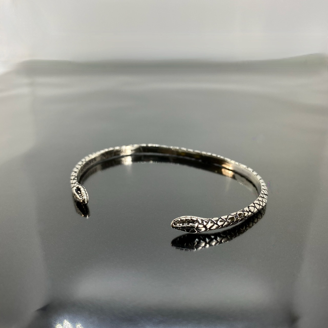 TWO HEADED SNAKE BANGLE BRACELET / スネークバングル