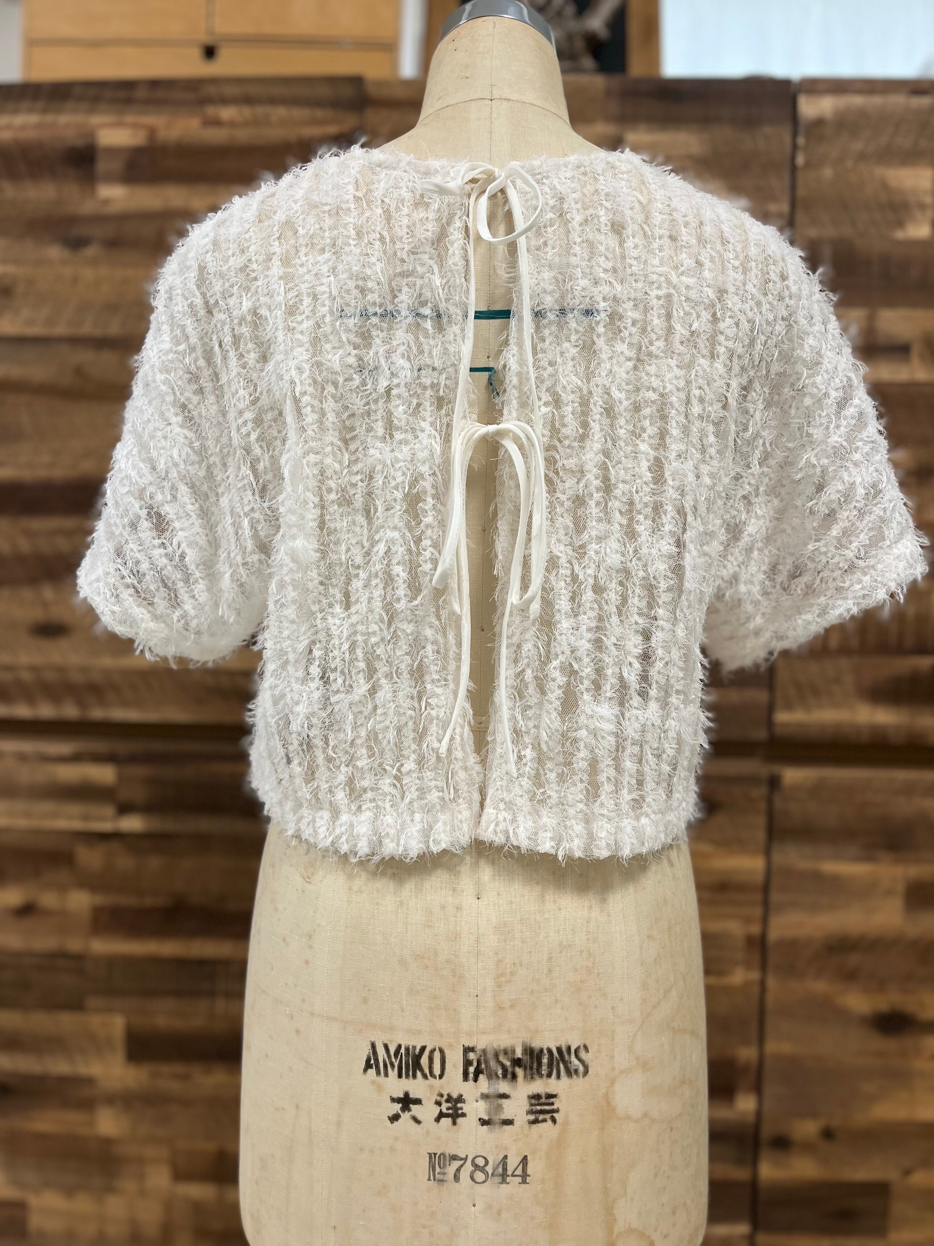 バックリボンフェザークロップドTops