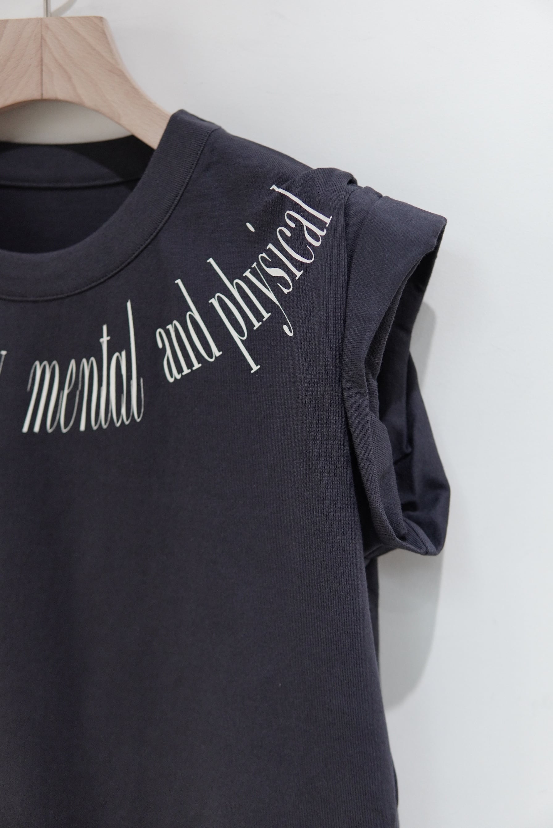 cobble du Health tee DARK GRAY Tシャツ cobble du / Health tee / DARK GRAY | POETRY