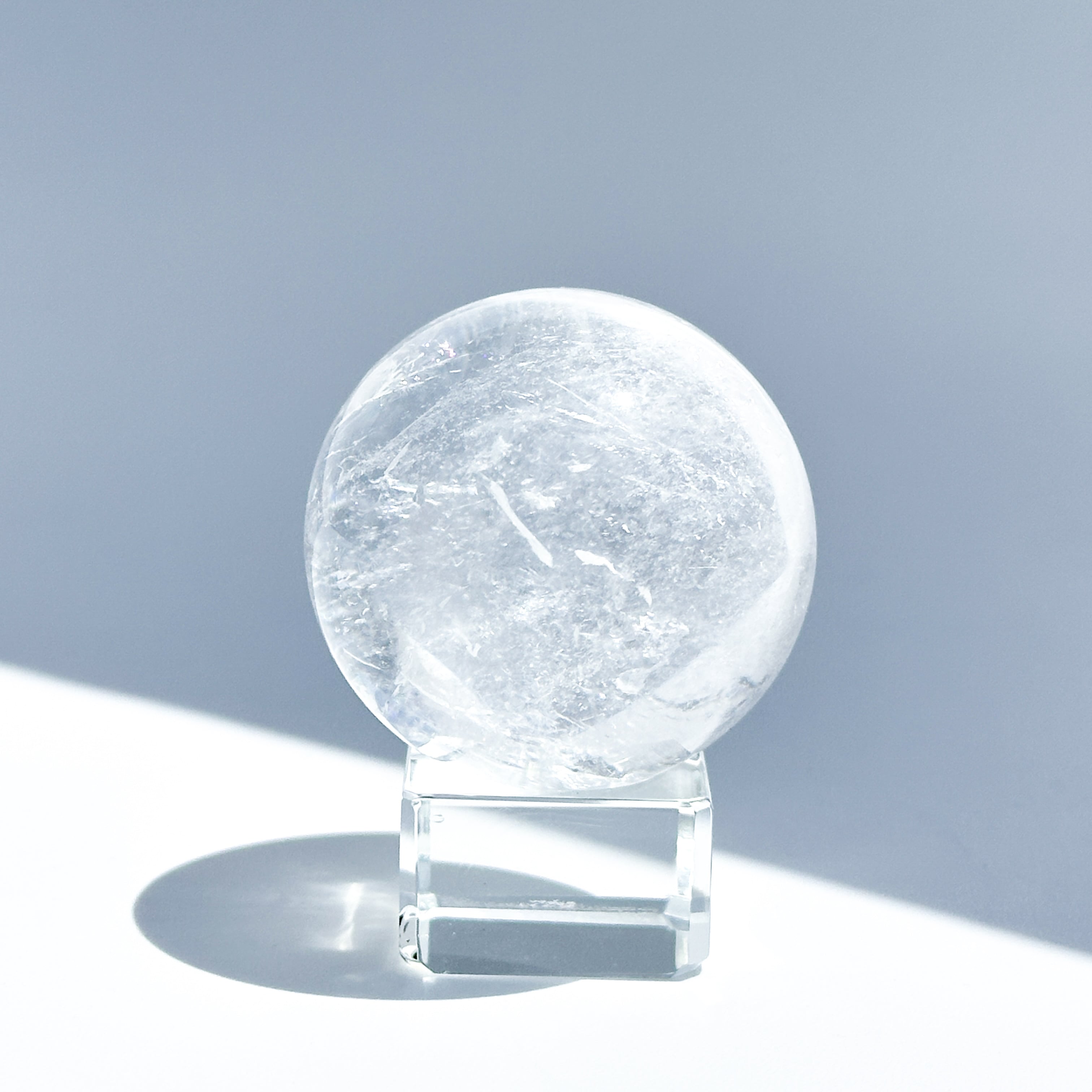 高品質　クリアクォーツ　握り石139.5g 浄化　NO.218 クリアクォーツ スフィア42◇ Clear Quartz ◇天然石・鉱物