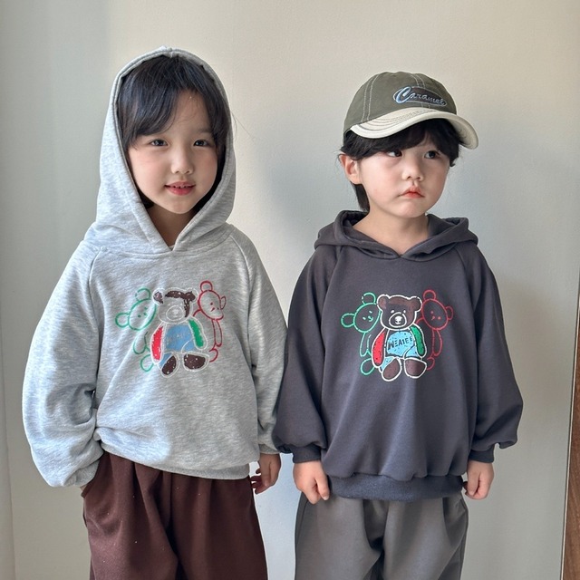 【BABY&KID】秋新作　帽子付きトレーナー