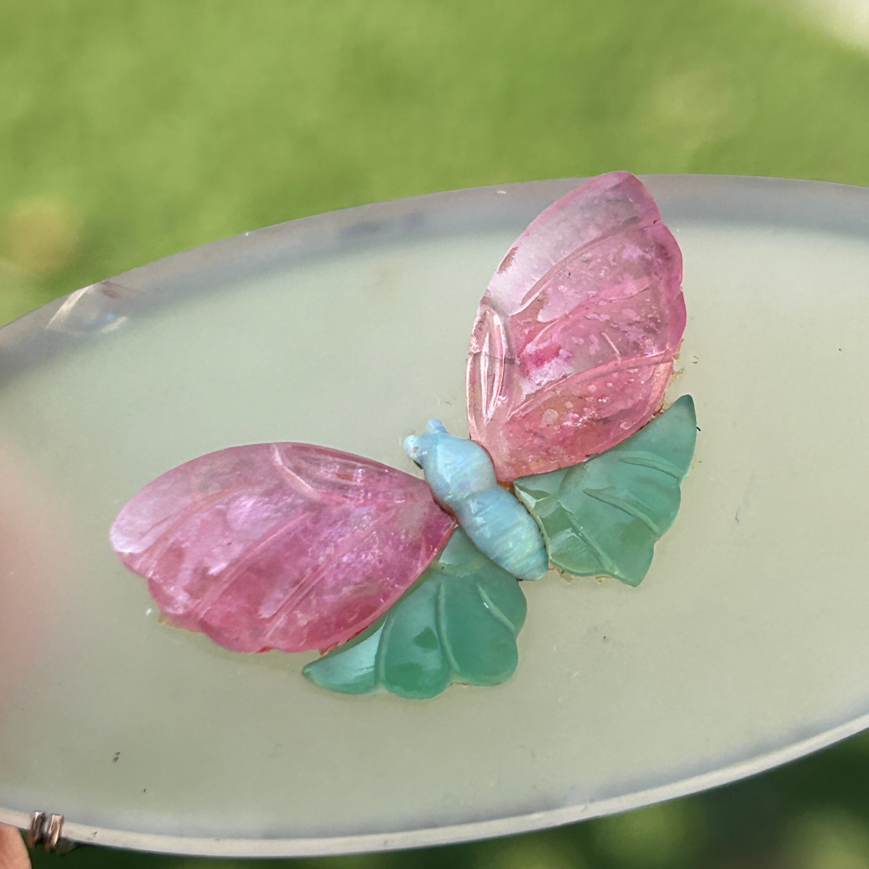 アンティーク　フロスト水晶に蝶の帯留め　難あり現状