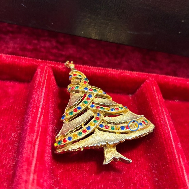 Christmas yellow × red × green × blue rhinestone brooch