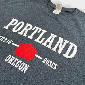 【GILDAN】PORTLAND OREGON プリント Tシャツ ロゴ 半袖 LARGE ポートランド ギルダン us古着