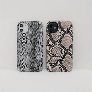 【予約】2c's python pattern iPhone case