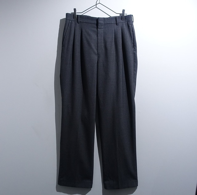 Grey 2-Tuck Wide Tapered Slacks