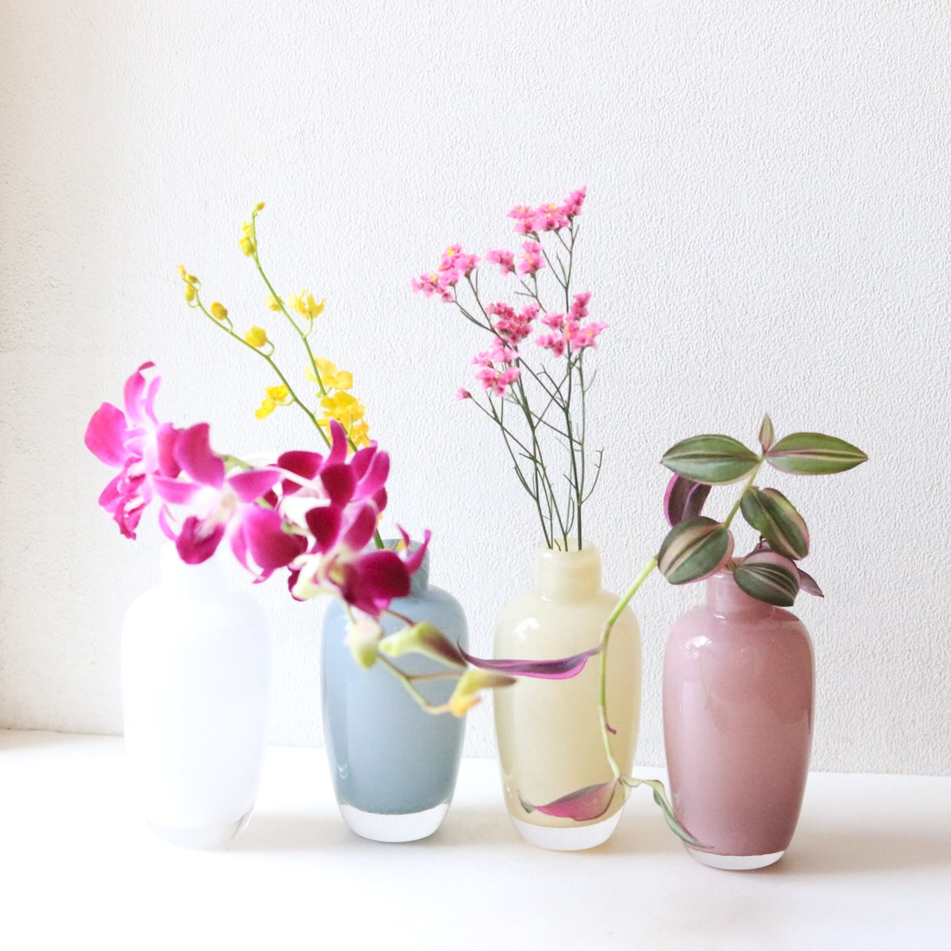 ガラス・雑貨】ミルキーガラスフラワーベース スリム | ジーフラット