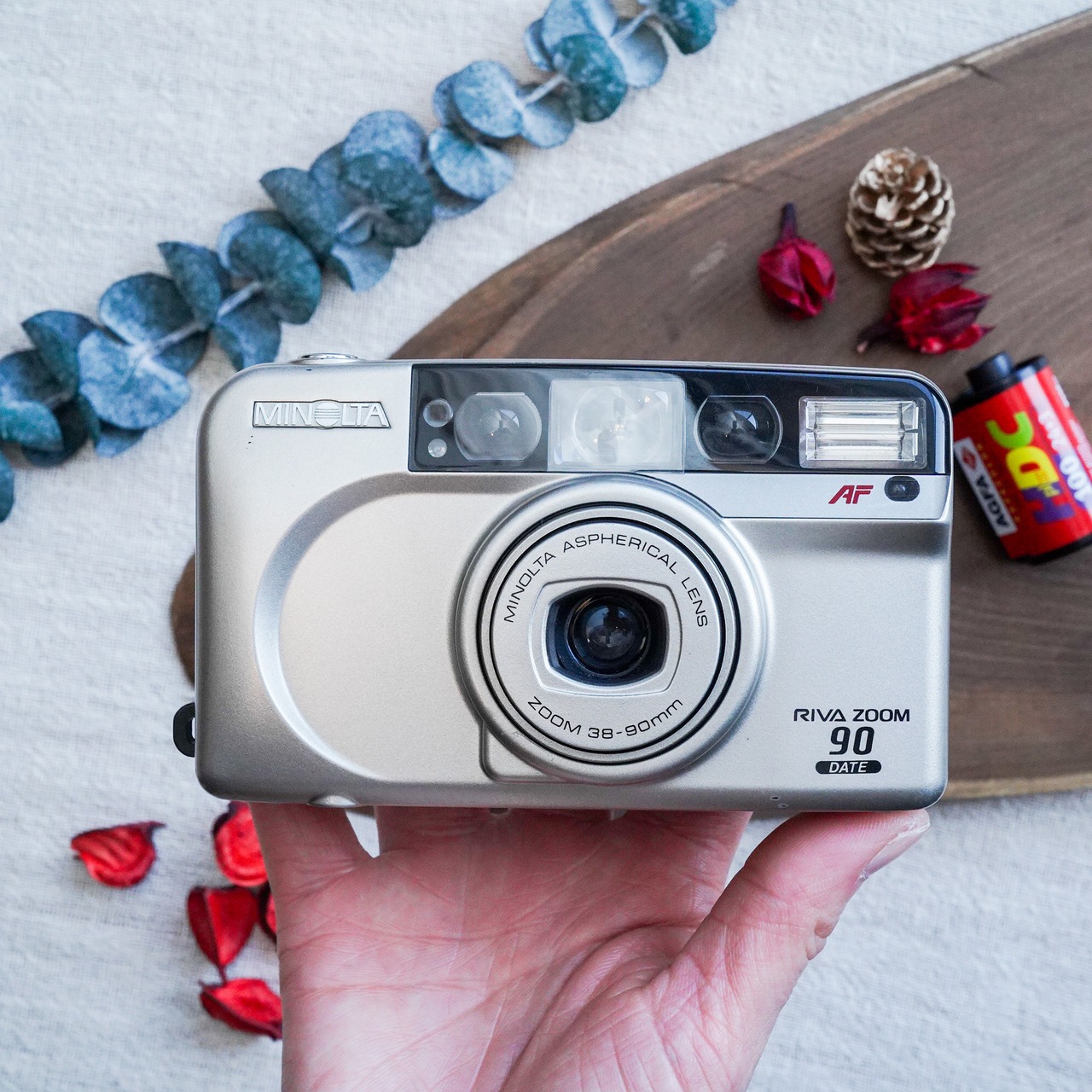 【Minolta】 riva zoom 90 多機能、安定感のあるコンパクトカメラ