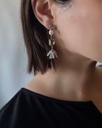 Petite Fleur（プティ フルール） – Drop  —上品に華やぐ 淡水パールヴィンテージスワロ