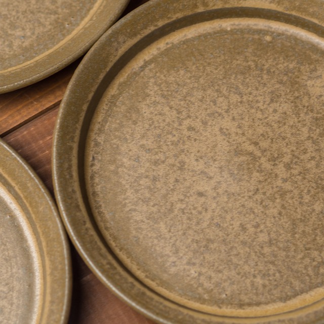 朽葉色 6寸プレート(ケーキ皿・パン皿・取皿)/安藤美和