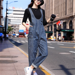 【送料無料】 パンツ ボトム デニムパンツ オーバーオール ロング ミモレ ポケット ハイウエスト デニム ブルーデニム かわいい 大人可愛い 大人女子 綺麗 シンプル カジュアル 大人 おしゃれ お洒落 こなれ感 ラフ コンサバ 着痩せ レディライク ヘルシー 無地 秋 30代 40代 レディース 女性用 ママ 授業参観 お出かけ 女子会 お呼ばれ 休日 お茶会 アウトドア 着回し 普段使い オルチャン 韓国 ファッション 体型カバー 定番 デイリーユース   ファスナー 青 ブルー