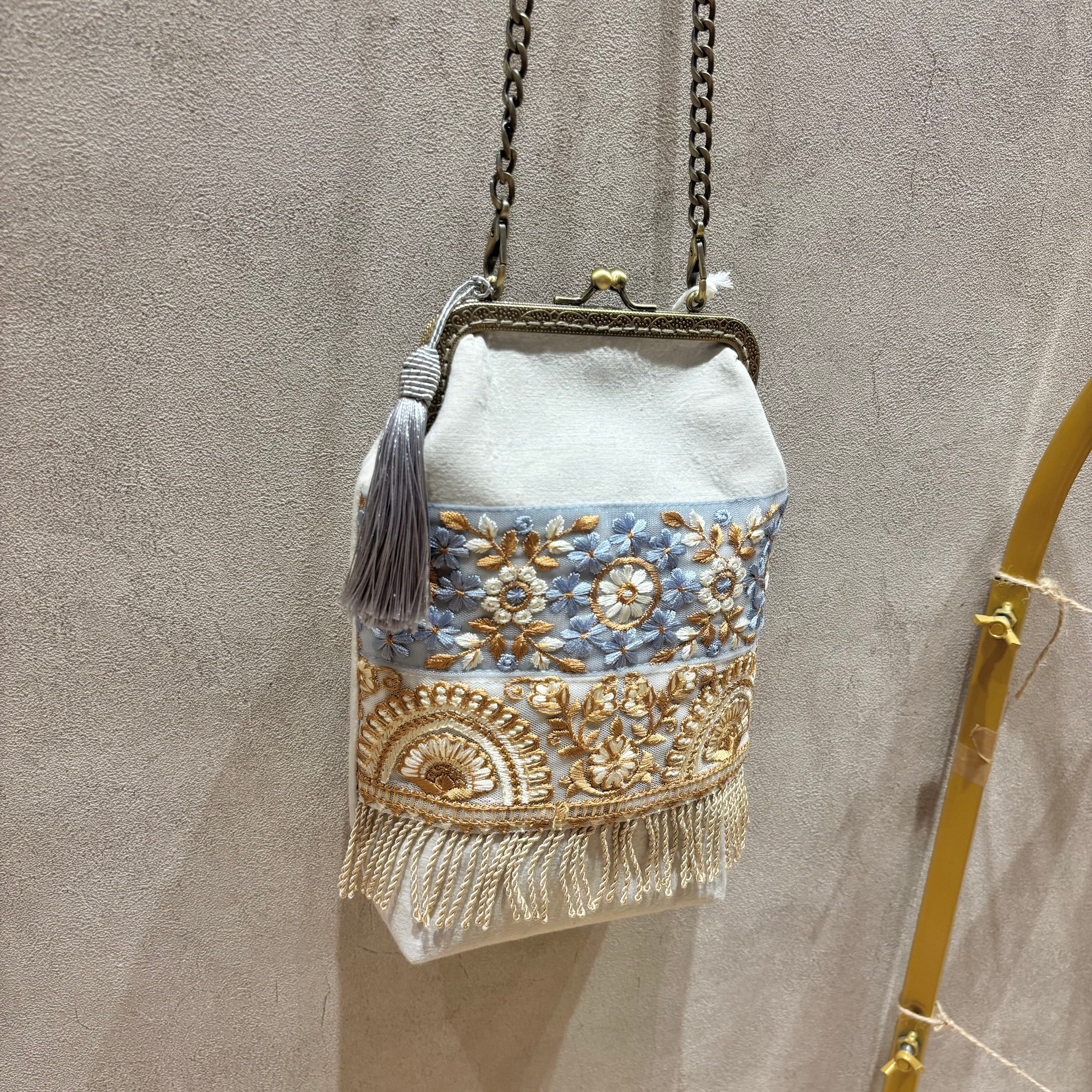 【1点限り】がま口インド刺繍バッグ（A67-22）②