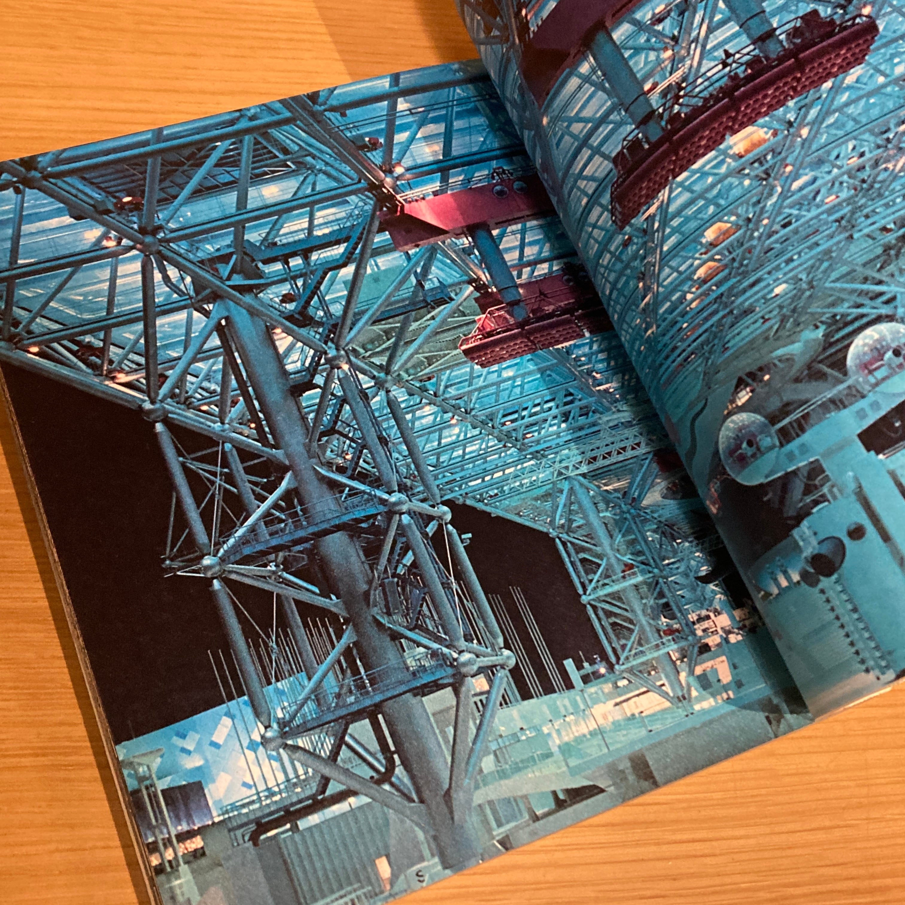 架構 空間 人間 日本万国博建築写真集・資料集 / 編者 第2回日本建築祭