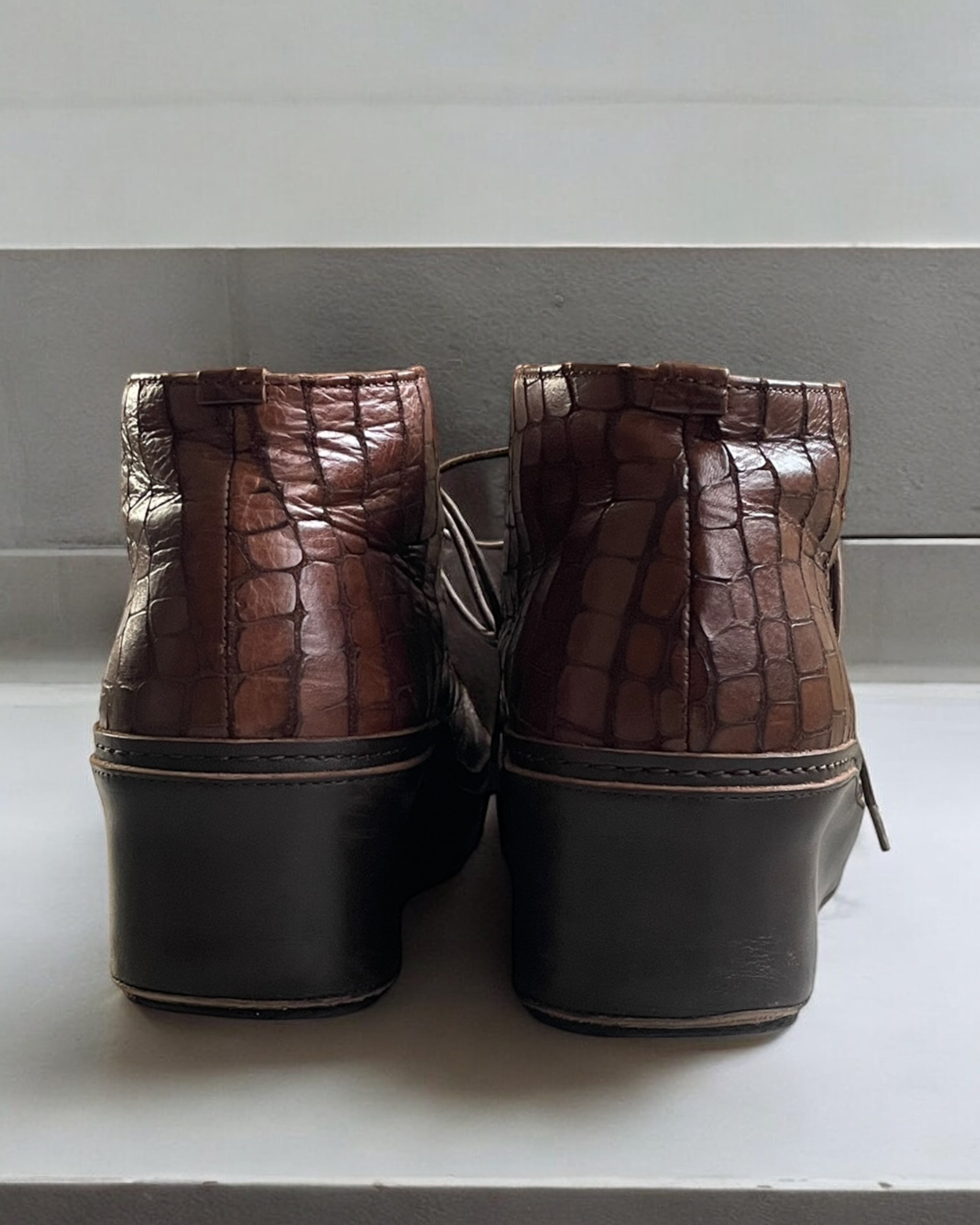 90-00s Mihara Yasuhiro - Croc-Embossed Square Toe Boots | Atelier