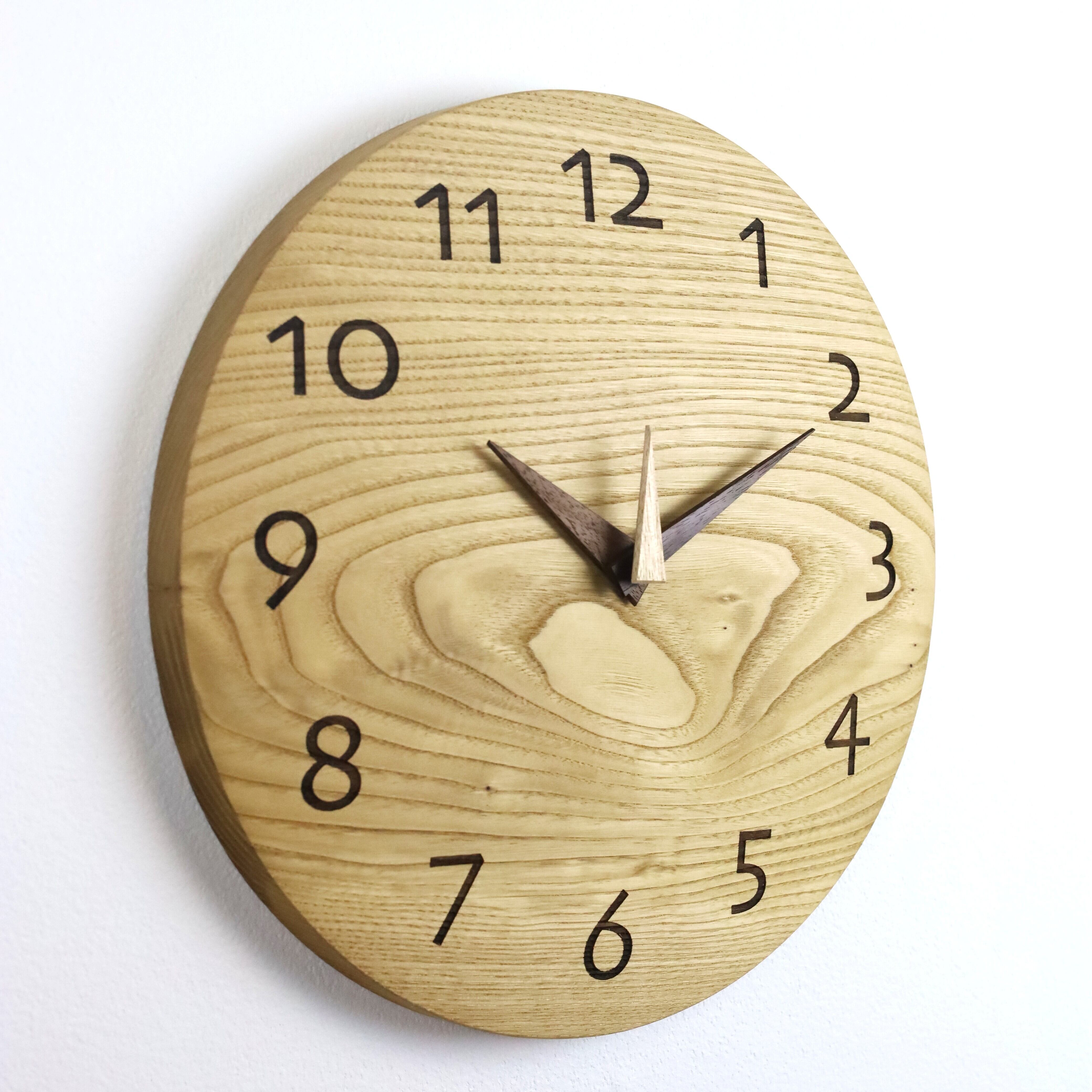完売！森の妖精 置時計 483 木の丸時計 (大) 栗 国産 一点物 SWING オリジナル 無垢 新築祝い