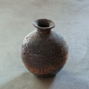 上野剛児 2　一輪挿し