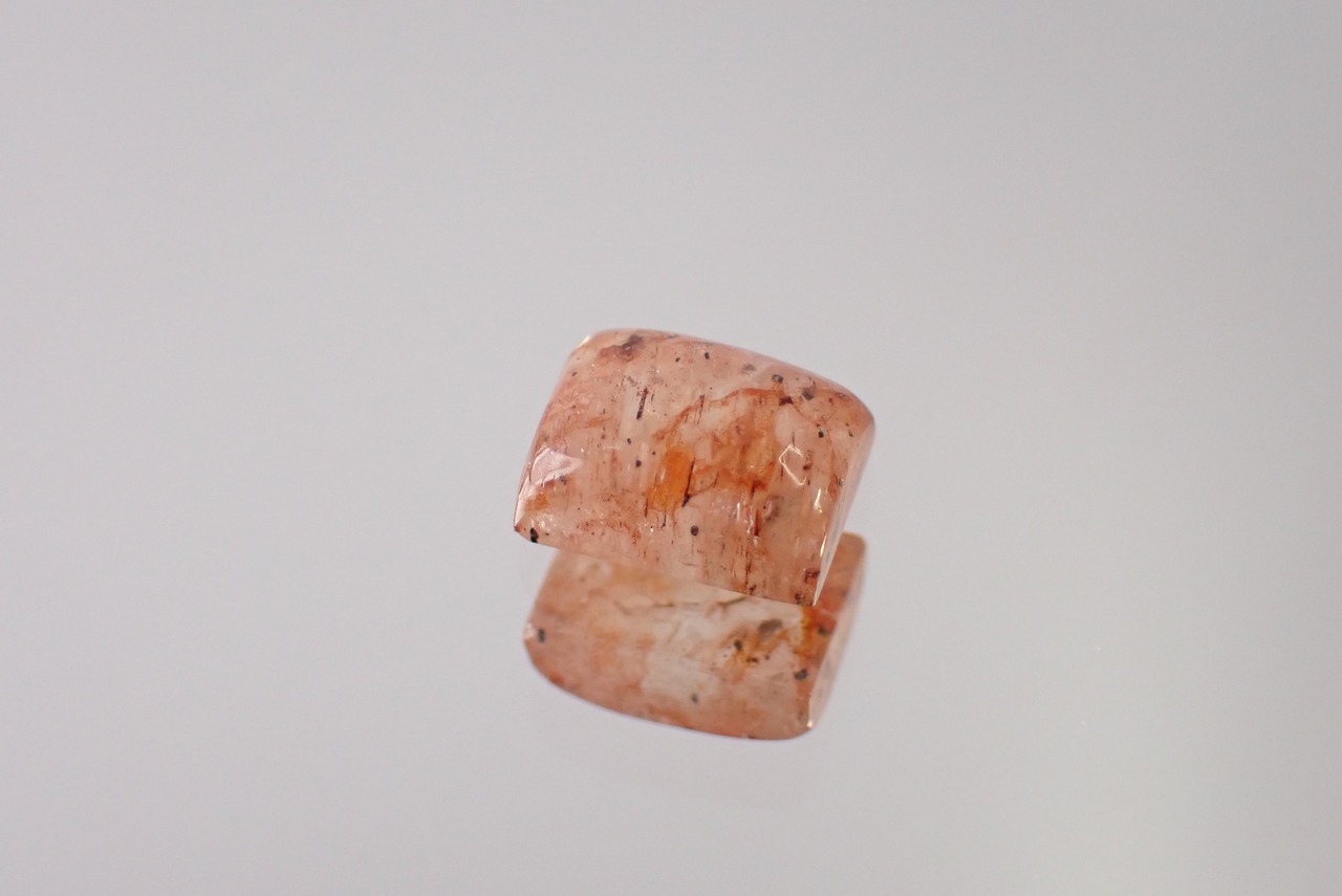 インクルージョンクォーツ　2.61ct　[C5‐61]