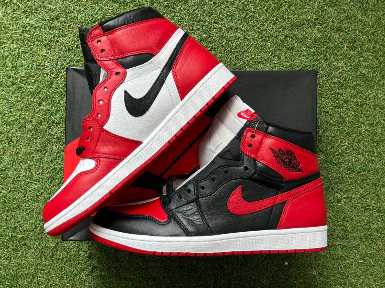 Nike Air Jordan 1 High OG Bred Toe オマージュ