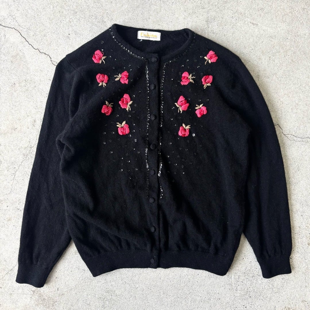 knit cardigan / 花刺繍 ニットカーディガン 黒 #z131 | KAU