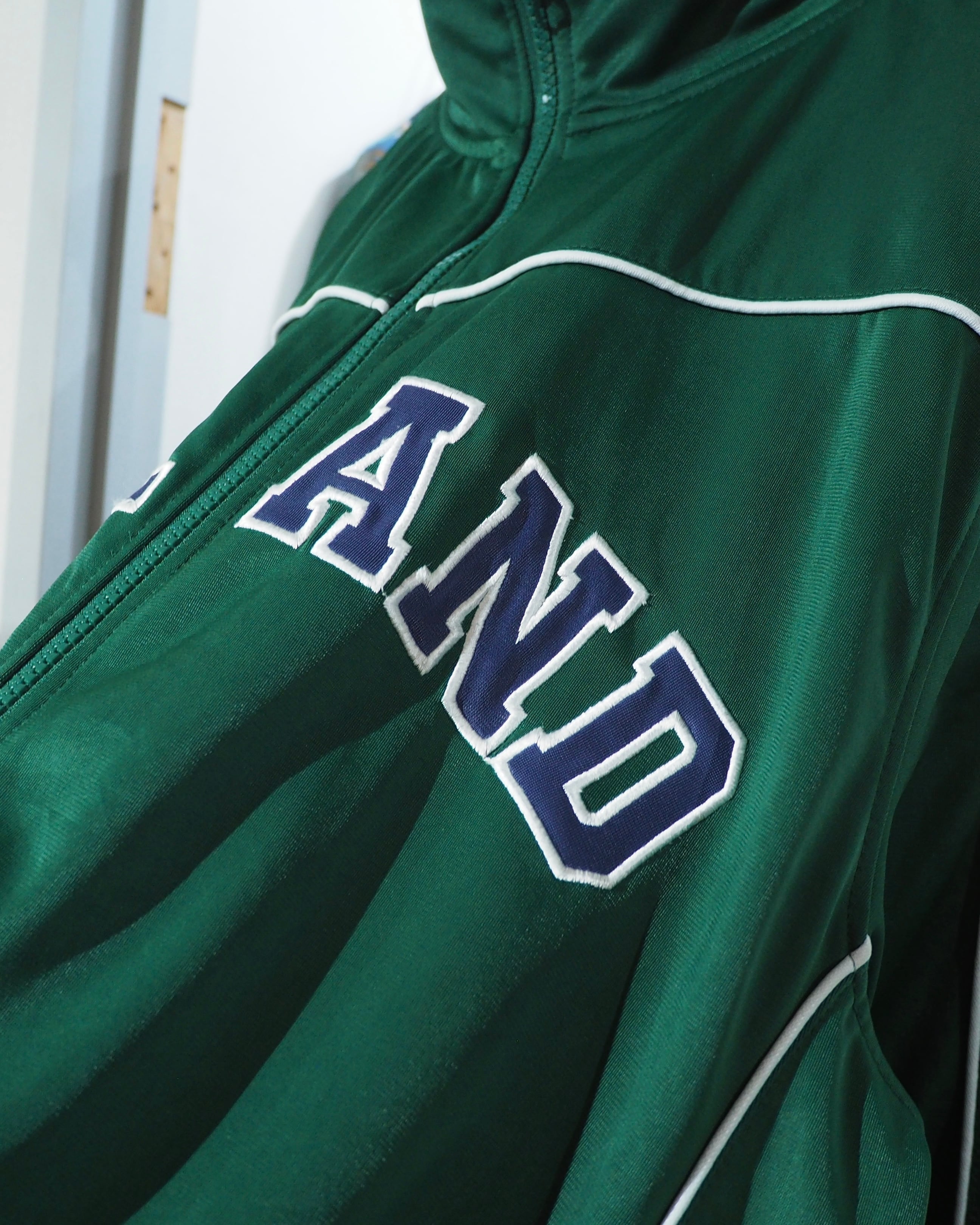 1990s " IRELAND " Embroidery Irish Green Color Track jacket