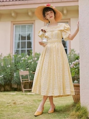 【0050】Retro Design Yellow Short Sleeve Dress