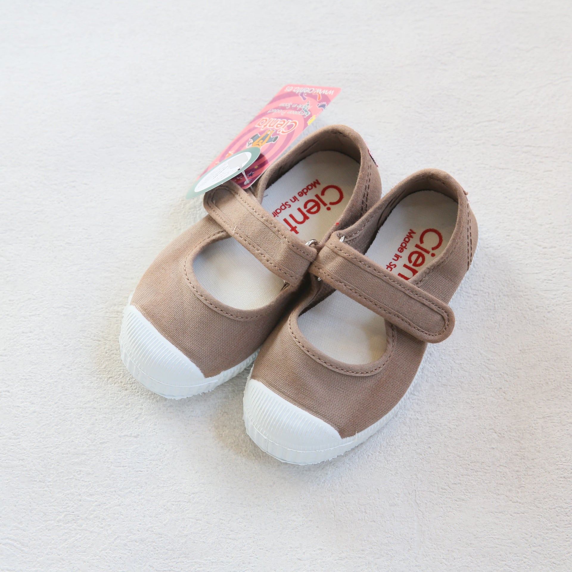 cienta(シエンタ)/ ベルクロワンストラップ / beige(ベージュ) / 12.5cm〜18cm