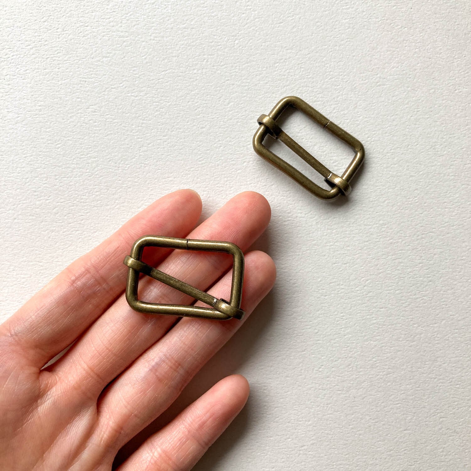 Rabona様返金用出品　DR 再入荷〉移動カン金具パック（2p/25mmリボン用） ※セール対象外 | Dua