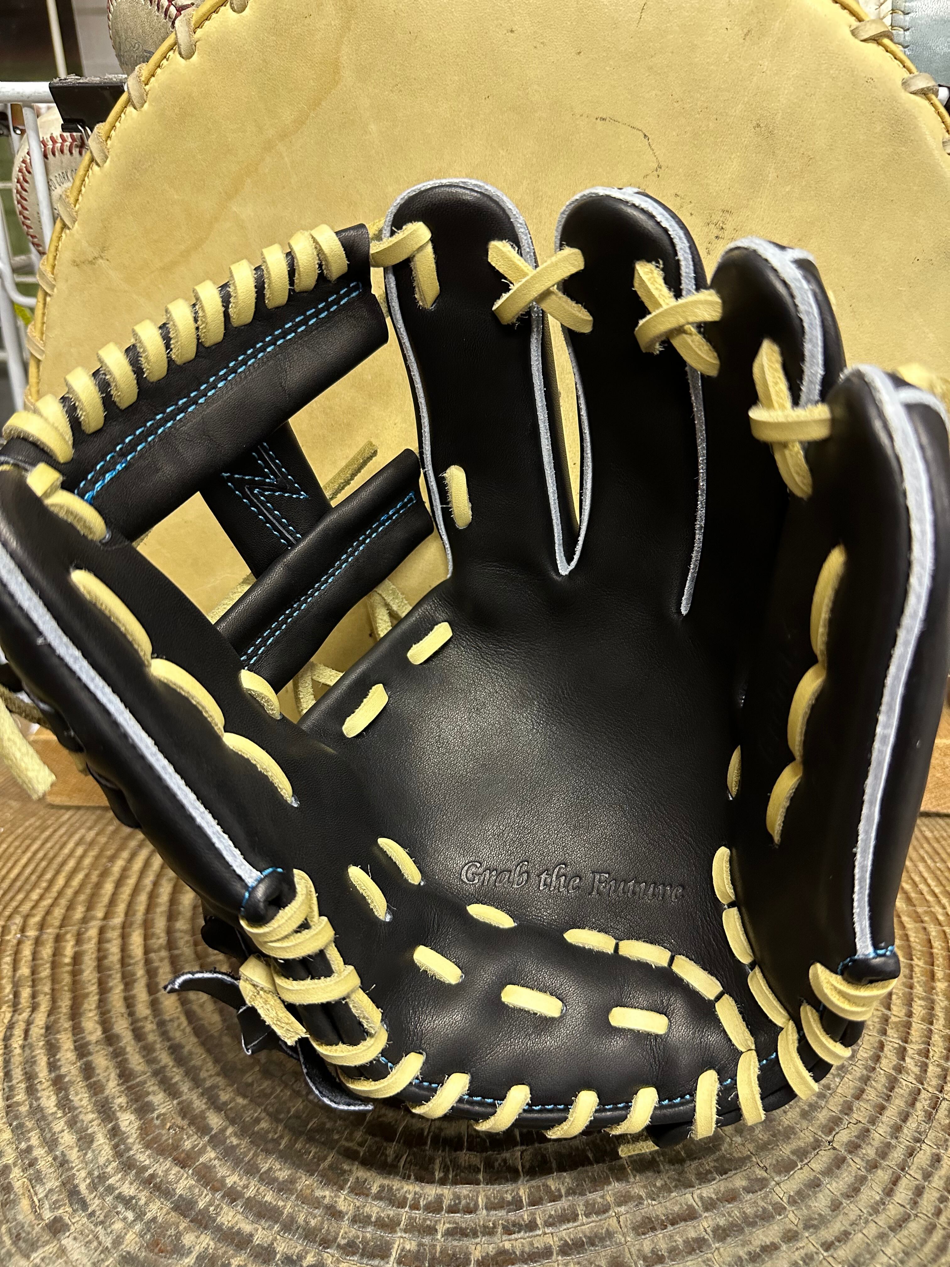 FIVE(ファイブ)【限定】硬式内野手用グローブ | カミスポーツ・プラス