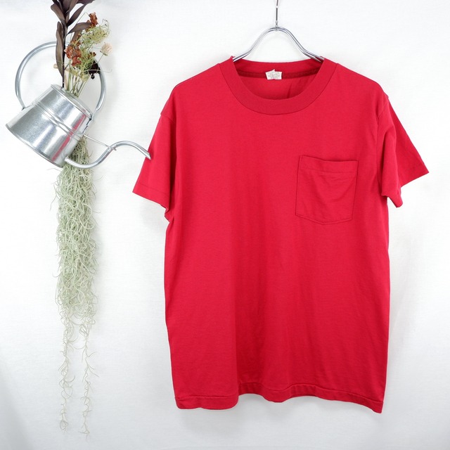 [M] Fruit of the Loom Red Pocket Tee | 赤 無地 ポケット Tシャツ