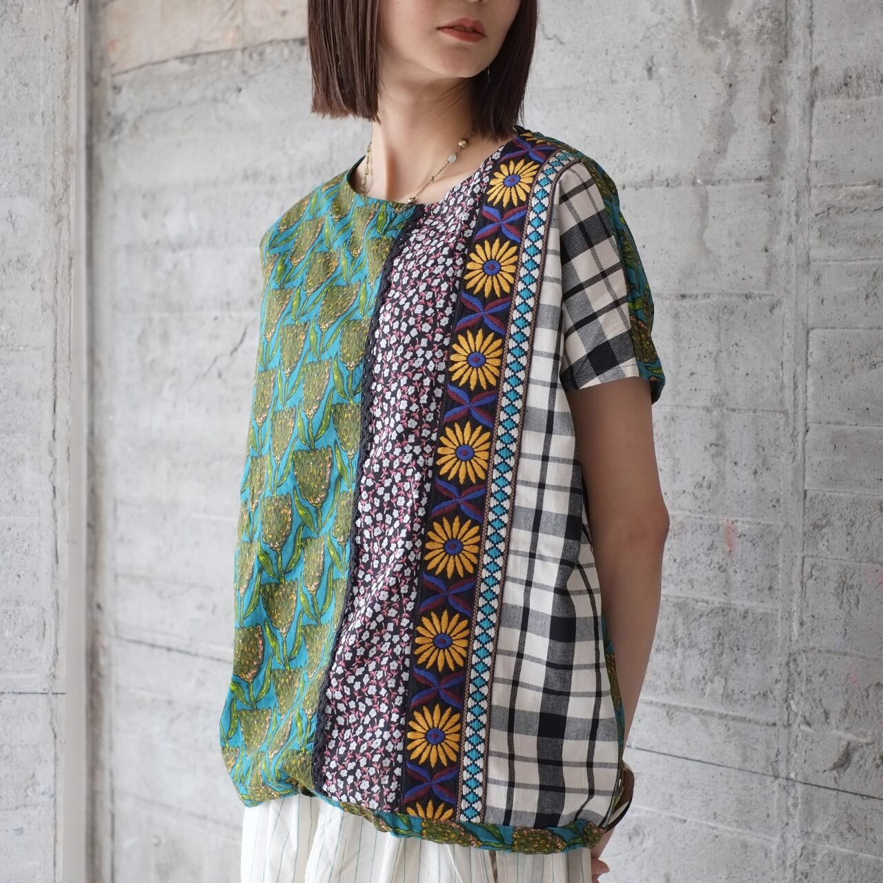 ⭐︎再販⭐︎世界を旅するマテリアル♪パッチワーク半袖プルブラウス(23s-13)グリーン