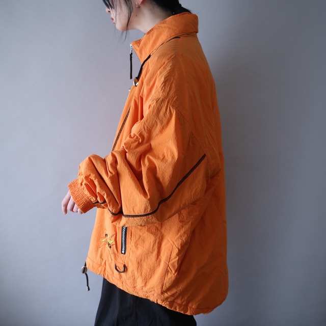 stitch work and zip gimmick design over silhouette jacket