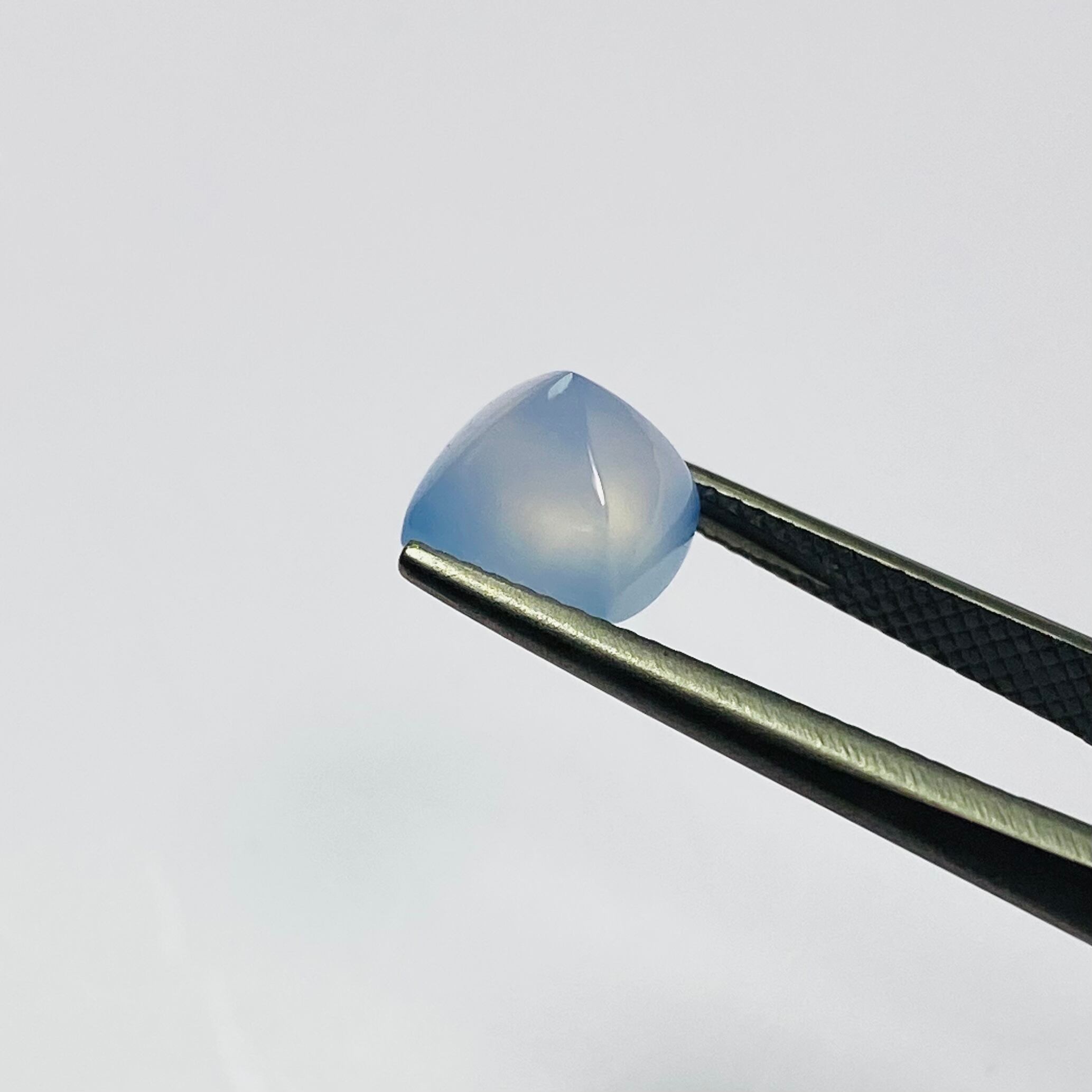 アイスのようなブルーカルセドニー