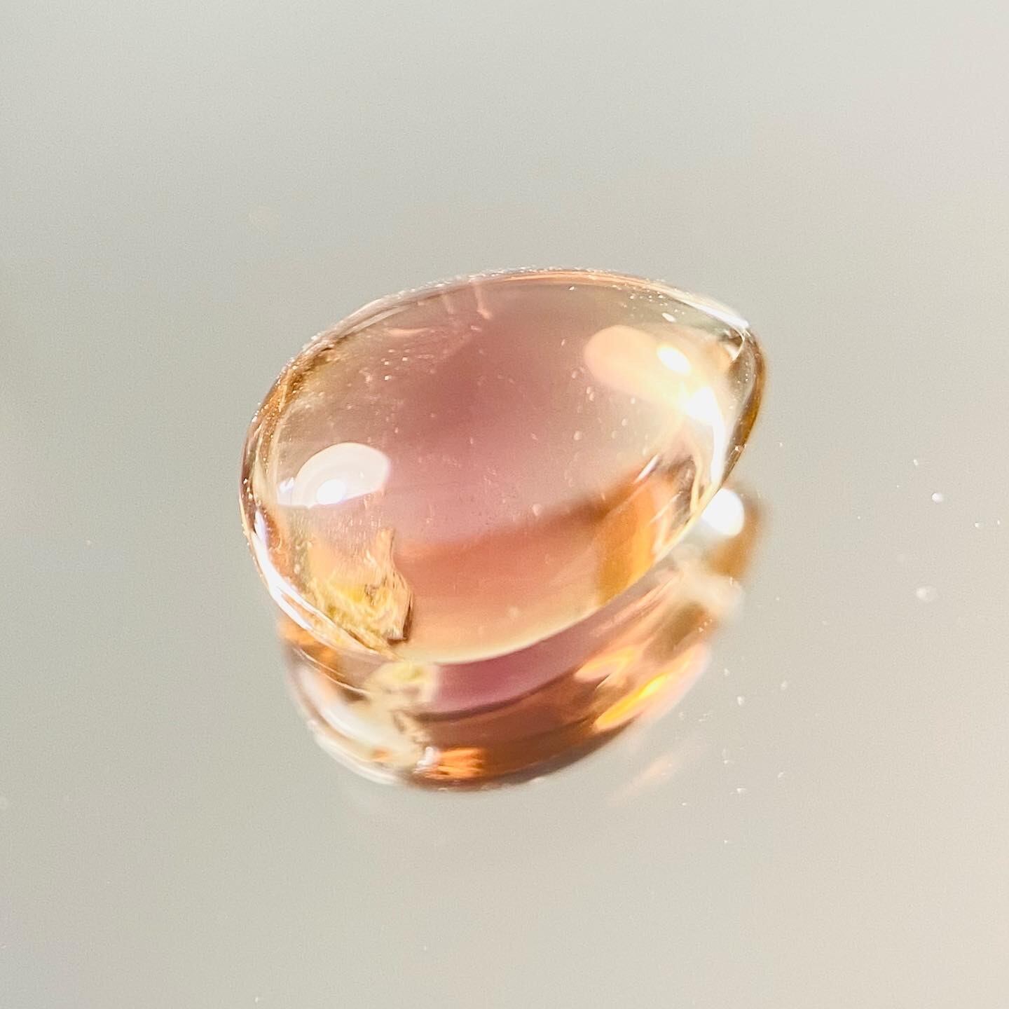 桃もなトルマリン