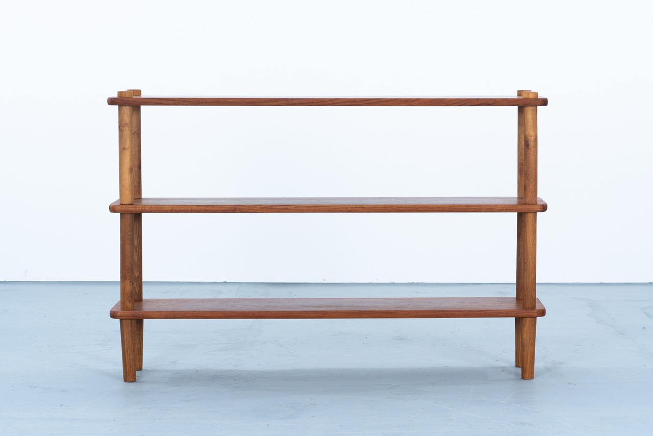 Finn Juhl | Display Shelve