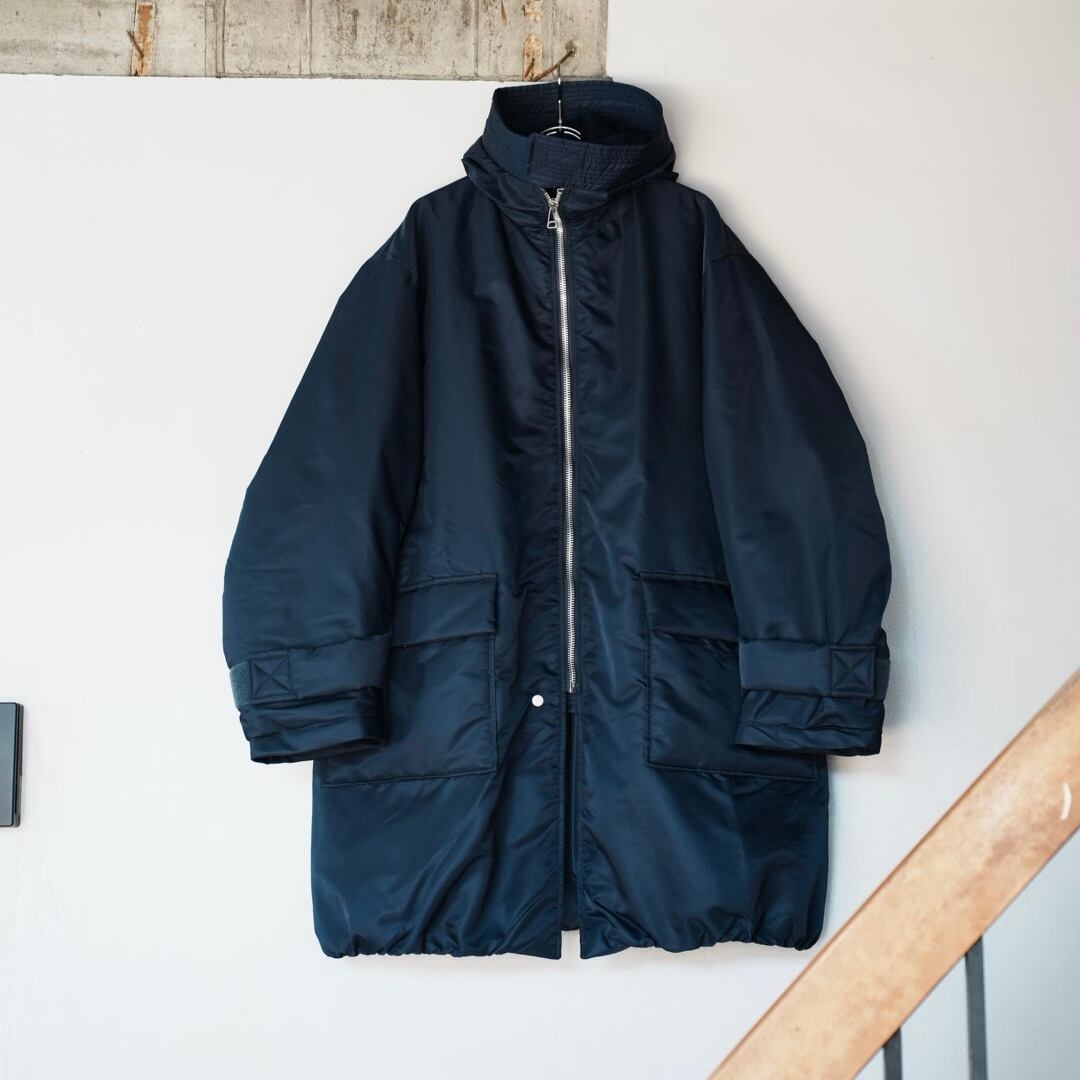Sand Waterr RESEARCHED PADDED COAT / NYLON SATIN | PAY ID