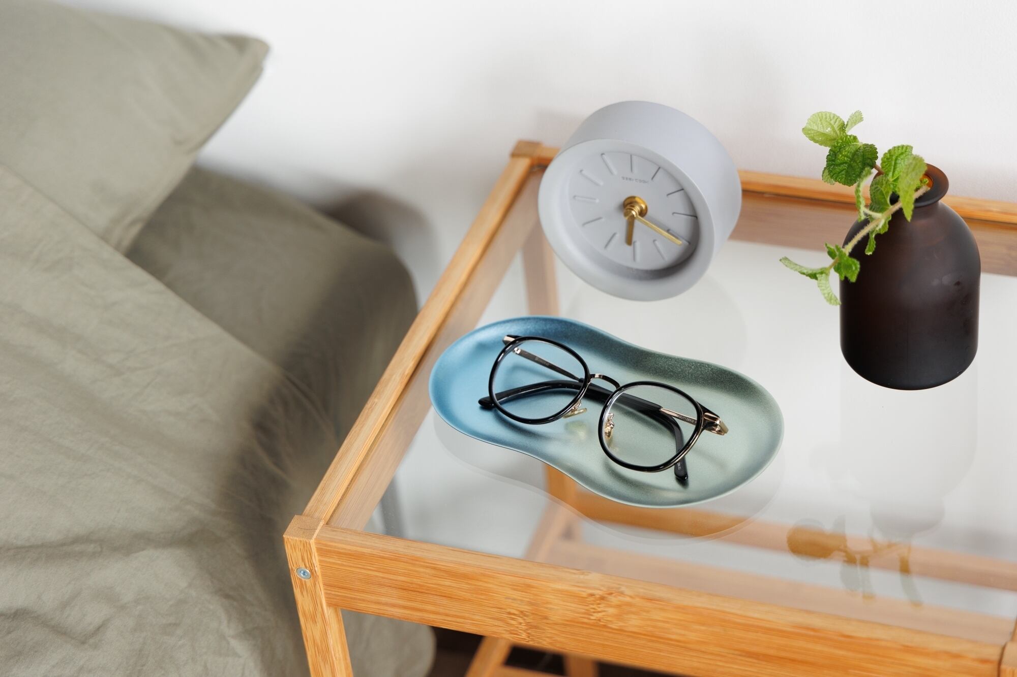 差し色プレート cuddle | チタン × カラーの生活道具 iroiro