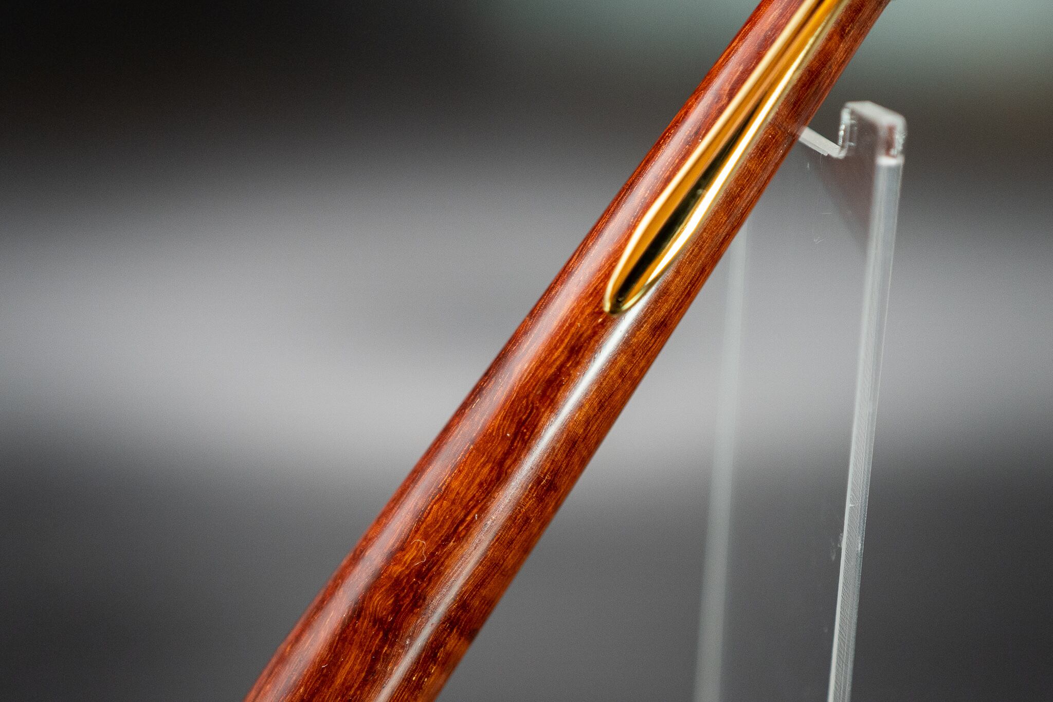 【 深紅の銘木 】老紅木