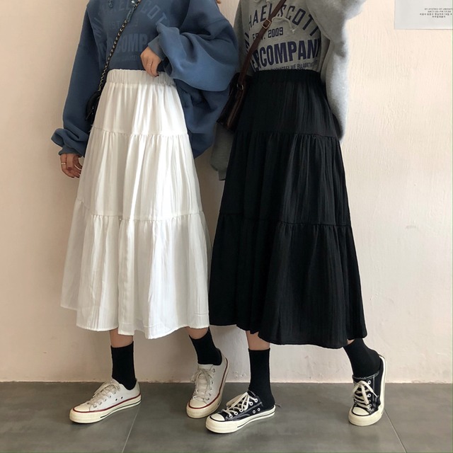 スカート レディース 送料無料 2色 フレアスカート ティアード 切り替え ミディアムスカート ミモレ丈 バルーンスカート モノトーン Aライン フリル エレガント スタイル 小顔見せ 着痩せ 体形カバー インスタ トレンド きれいめ フェミニン 大人かわいい ウエストゴム ブラック 黒 ティアードスカート ボリューム ギャザー シャーリング フリル リゾート 旅行 デート お出0かけ ナチュラル ハイウエスト ガーリー キュート モノトーン ふんわり エアリー ドットチュール Aライン フレア ふわふわ