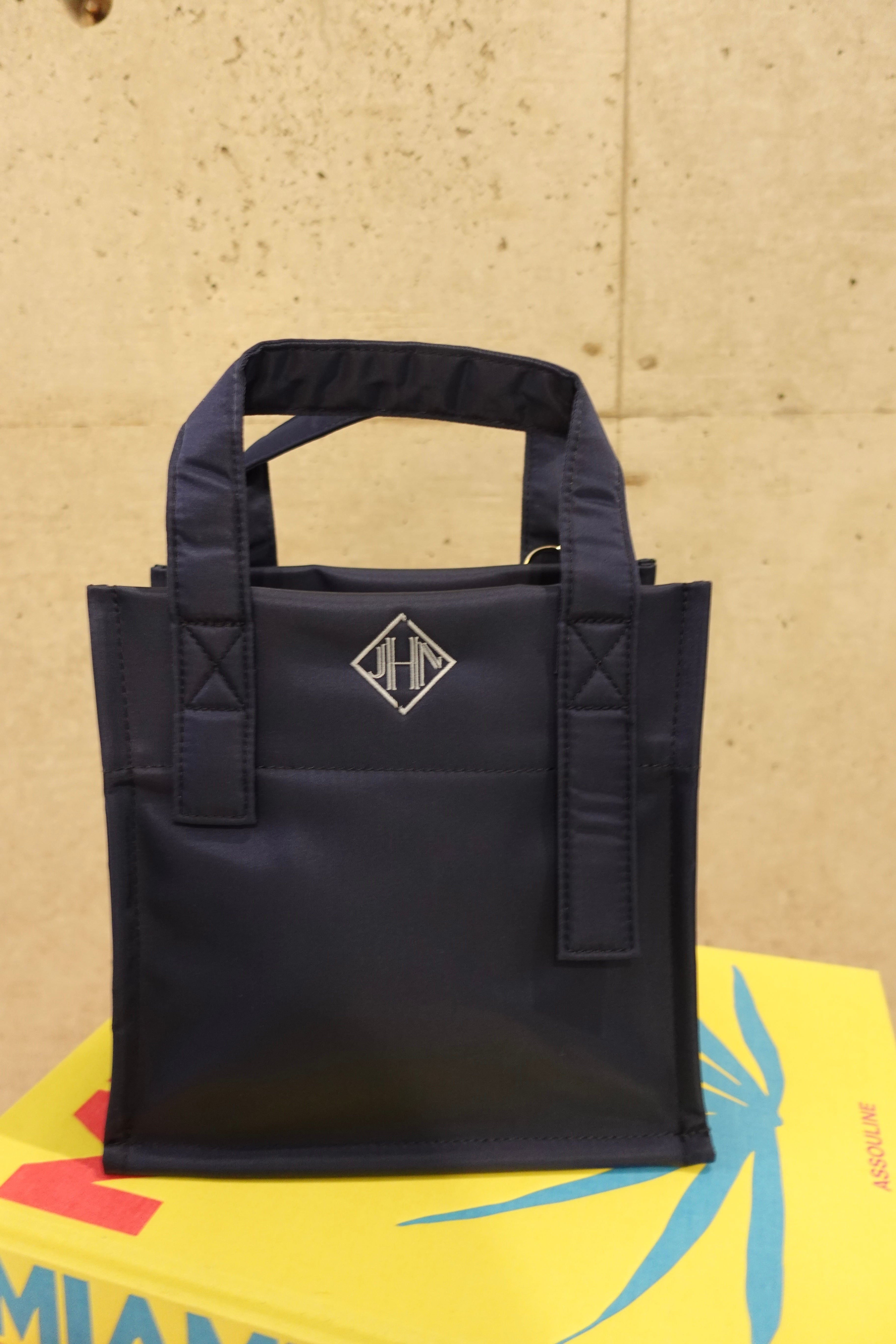 Logo tote bag（1万円以上ご購入の方のみ） | J.N.Hearts