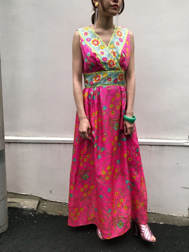 60s- 70s pink × multicolor floral sleeveless  dress ( ヴィンテージ ピンク × マルチカラー 花柄 ノースリーブ ワンピース )