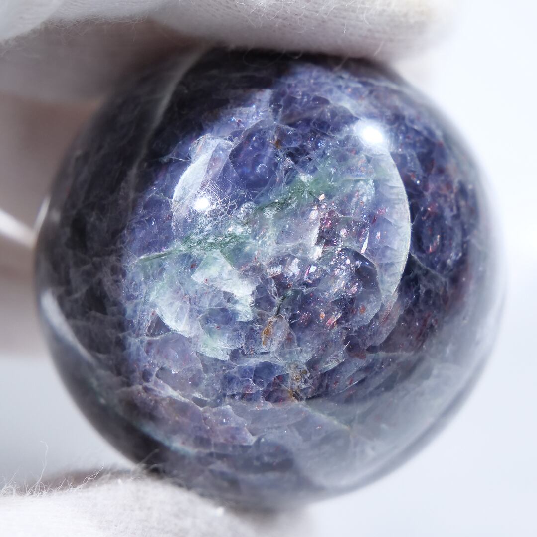 ブラッドショットアイオライトスフィア天然石