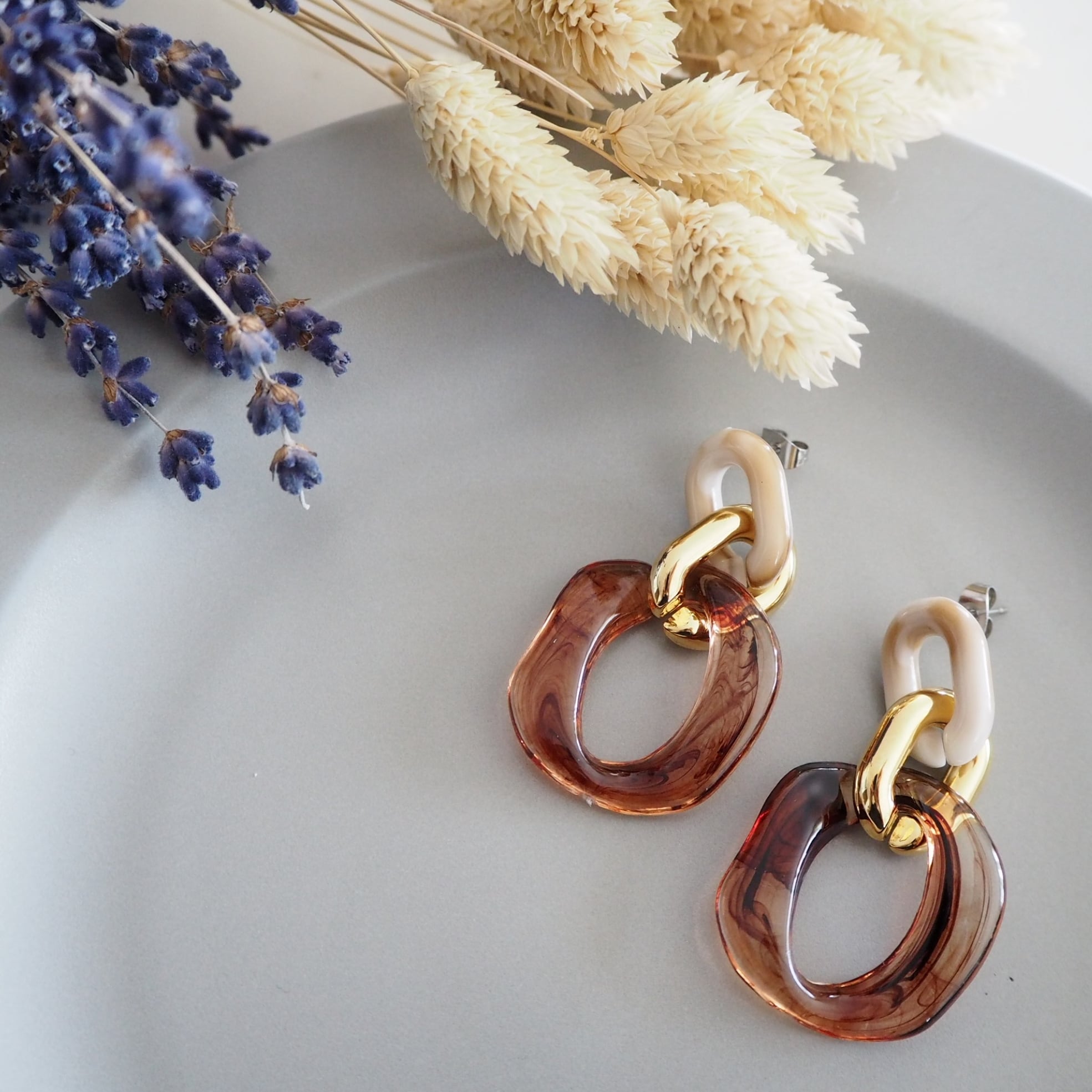 14kgf シャンデリアピアス♡ ブルーサファイア の シャンデリアピアス 14kgf 9月 誕生石 | iichi