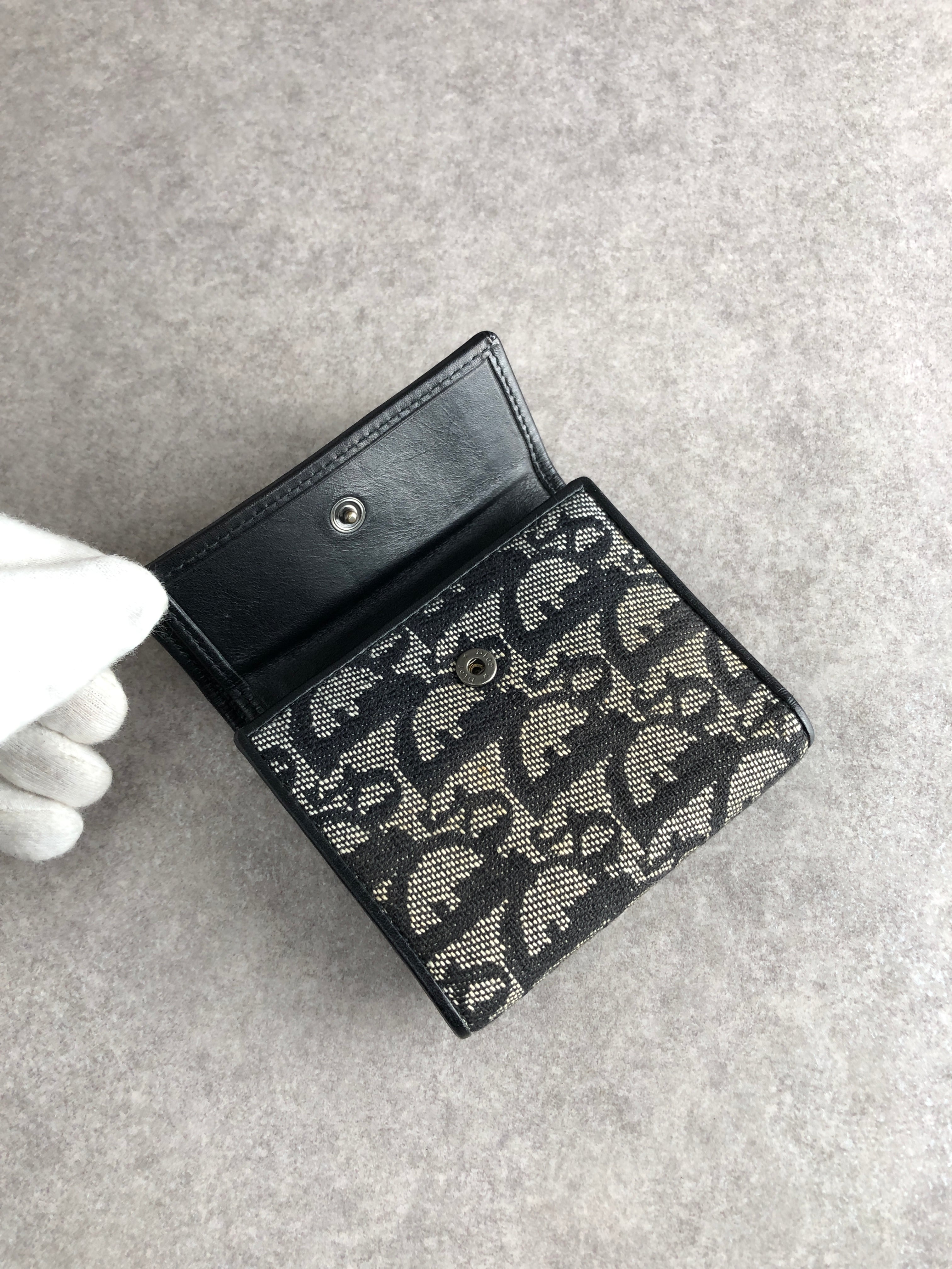 クリスチャンディオール◇トロッター◇財布 クリスチャン ディオール(CHRISTIAN DIOR)|トロッター 三つ折り財布