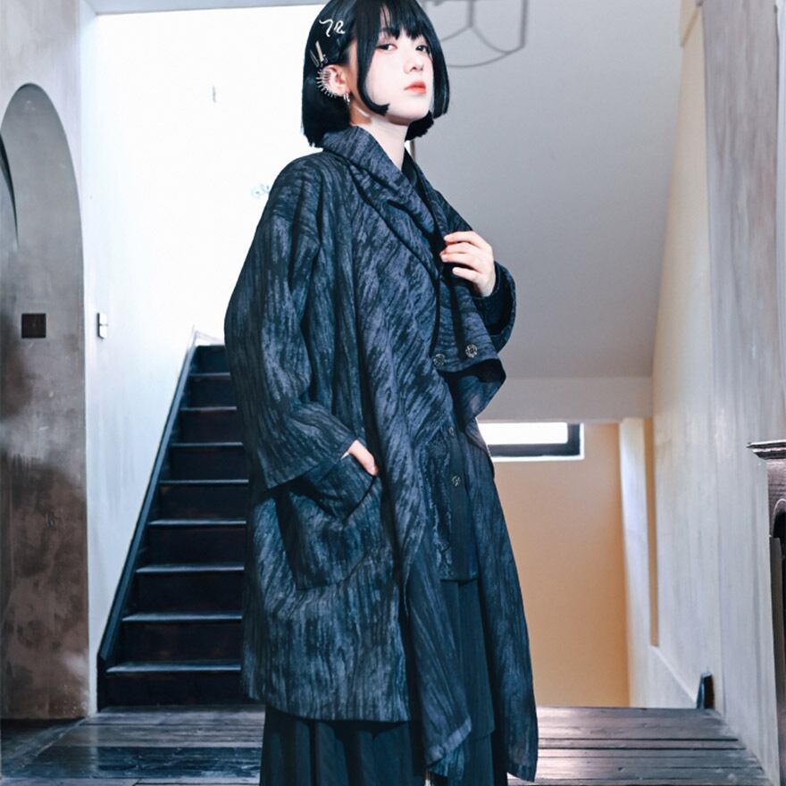 中華ゴシック ジャケット アシンメトリー×ドロップショルダー｜WithU