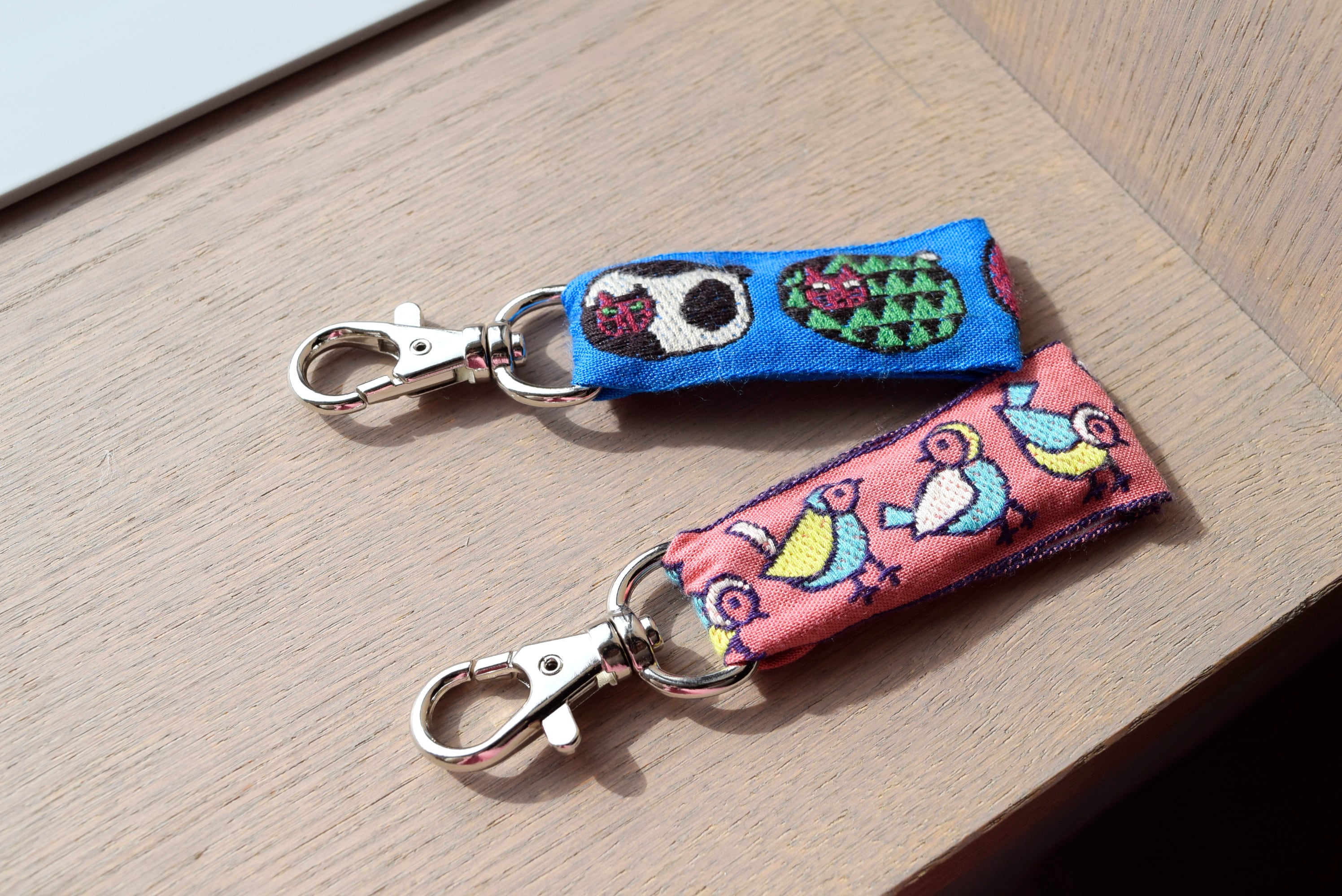 全3色 まんまる猫 25mm幅 チロルリボン | レピヤンリボン