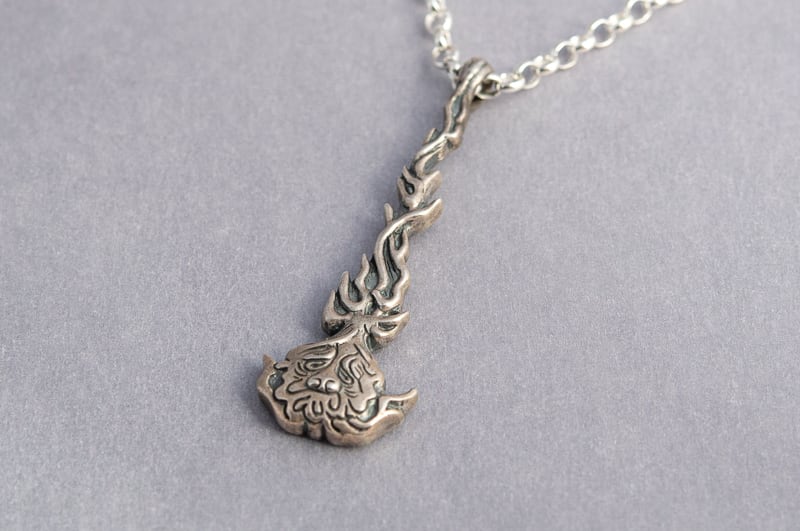 蛇石【へびいし】 蛇石【へびいし】